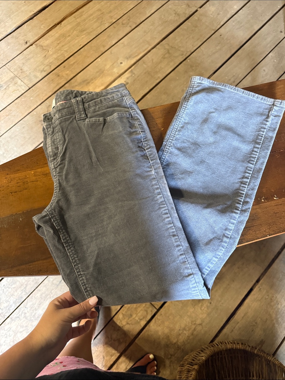 Bass Straight-Leg Jeans in Faded Blue